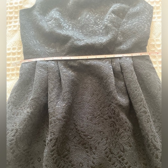 Loft Women’s Mini Sleeveless Dress Colour Black w/Back Zipper Pleated Skirt Sz 4 - Picture 10 of 10